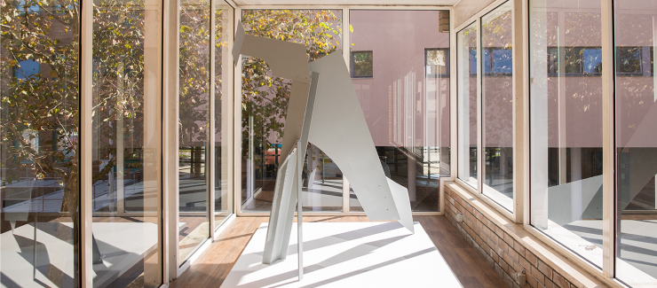 ISEP receives artwork from the Serralves collection